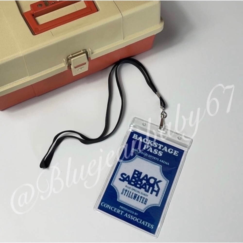 🎸 PENNY LANE COAT & BLACK SABBATH STILLWATER BACKSTAGE PASS✌🏽 - Picture 12 of 15